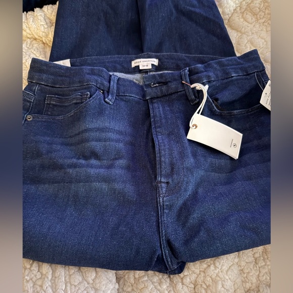 Good American Always Fit Skinny Jeans Size 14-18 NWT - Picture 1 of 5